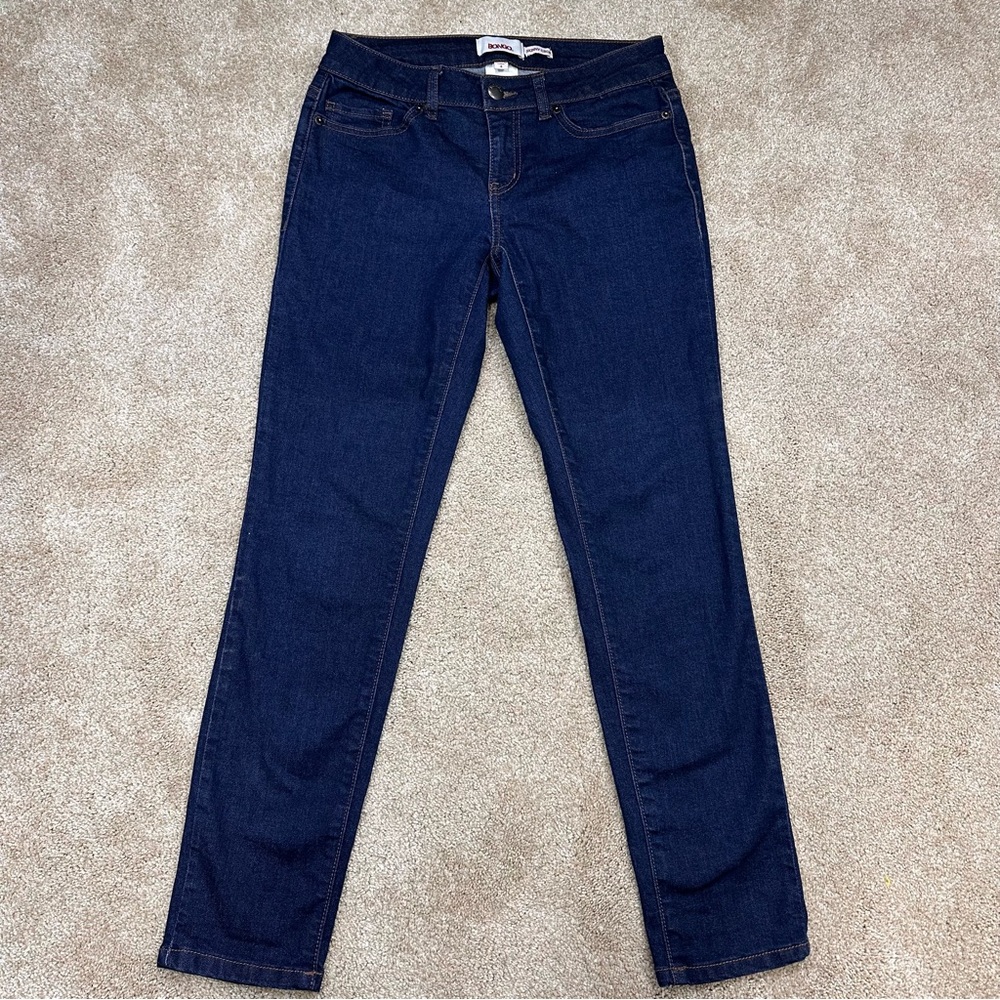 Bongo Women’s tapered skinny jeans size 4 dark wash